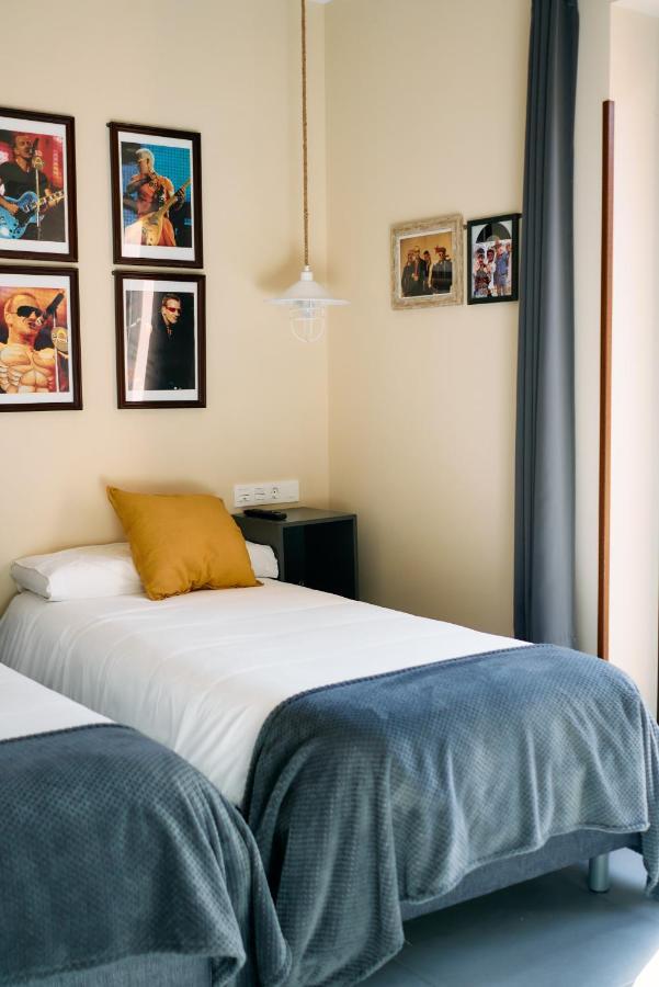 Apartamentos One 테루엘 외부 사진